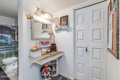 5025 W Frier Drive, Glendale, AZ 85301 - Photo 15