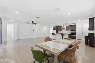 4650 W Gilbert Ln, San Tan Valley, AZ 85144 - Photo 5