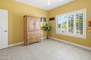 15932 W Summerwalk Dr, Surprise, AZ 85374 - Photo 21