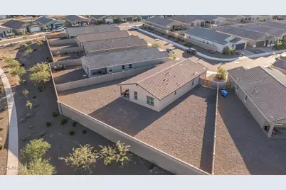 8613 S 70th Drive, Laveen, AZ 85339 - Photo 3