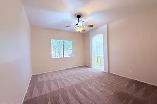 1860 E Woodsman Pl, Chandler, AZ 85286 - Photo 9