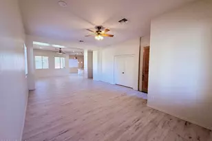 1860 E Woodsman Pl, Chandler, AZ 85286 - Photo 7