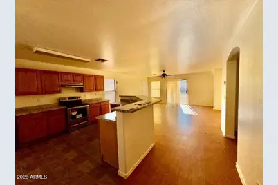 2323 W Carson Road, Phoenix, AZ 85041 - Photo 3