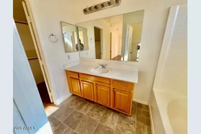 2323 W Carson Road, Phoenix, AZ 85041 - Photo 7