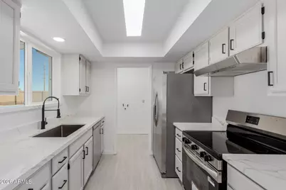 10629 N 45th Drive, Glendale, AZ 85304 - Photo 19