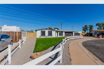 10629 N 45th Drive, Glendale, AZ 85304 - Photo 3