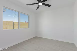 10629 N 45th Dr, Glendale, AZ 85304 - Photo 29