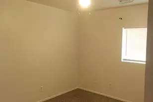 15733 W Watson Ln, Surprise, AZ 85379 - Photo 13