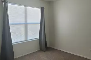 15733 W Watson Ln, Surprise, AZ 85379 - Photo 11