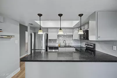1920 E Maryland Avenue #15, Phoenix, AZ 85016 - Photo 7