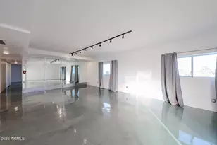 353 E Thomas Rd, Phoenix, AZ 85012 - Photo 3