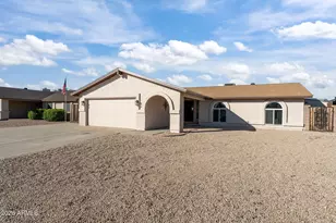 4308 W Yorkshire Dr, Glendale, AZ 85308 - Photo 35