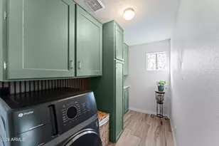 4308 W Yorkshire Dr, Glendale, AZ 85308 - Photo 23