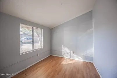 6016 W Vista Avenue, Glendale, AZ 85301 - Photo 13