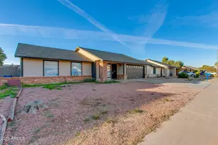 1431 W Monona Dr, Phoenix, AZ 85027 - Photo 3