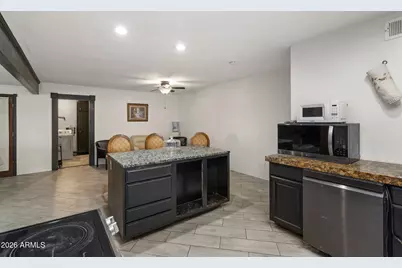 7319 N 33rd Avenue, Phoenix, AZ 85051 - Photo 7