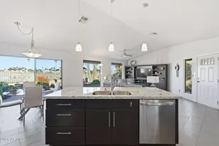 4440 E Shomi St, Phoenix, AZ 85044 - Photo 13