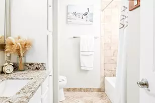 3406 E Wildwood Dr, Phoenix, AZ 85048 - Photo 9