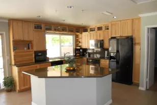 15821 N 9th Pl, Phoenix, AZ 85022 - Photo 9