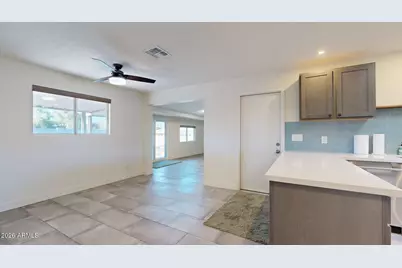 719 W Parkway Boulevard, Tempe, AZ 85281 - Photo 7