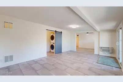 719 W Parkway Boulevard, Tempe, AZ 85281 - Photo 9