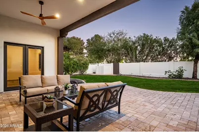 5807 E Orange Blossom Lane, Phoenix, AZ 85018 - Photo 35