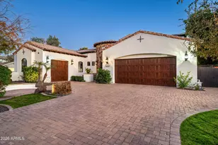 5807 E Orange Blossom Ln, Phoenix, AZ 85018 - Photo 1