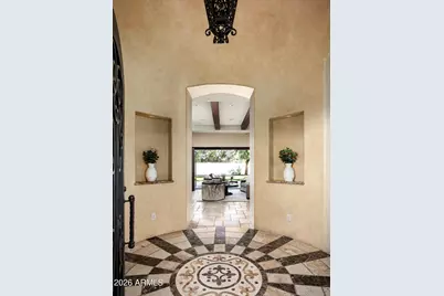 5807 E Orange Blossom Lane, Phoenix, AZ 85018 - Photo 7