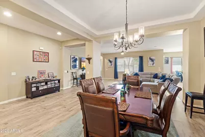 10521 W Illini Street, Tolleson, AZ 85353 - Photo 9