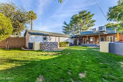 334 W Roma Avenue, Phoenix, AZ 85013 - Photo 37