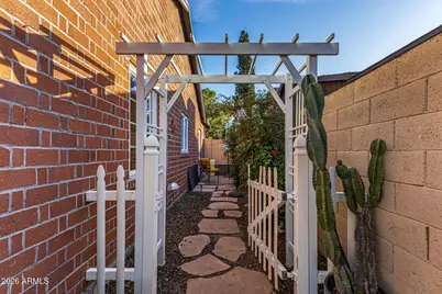 334 W Roma Avenue, Phoenix, AZ 85013 - Photo 33