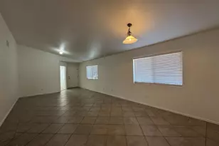 1053 Monte Vista Ave, Sierra Vista, AZ 85635 - Photo 5