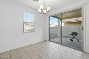 6762 W Encinas Ln Ln, Phoenix, AZ 85043 - Photo 7