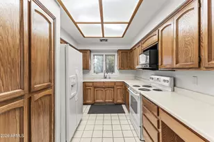 5200 S Lakeshore Dr, Tempe, AZ 85283 - Photo 7