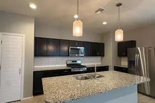 31045 W Mulberry Dr, Buckeye, AZ 85396 - Photo 3