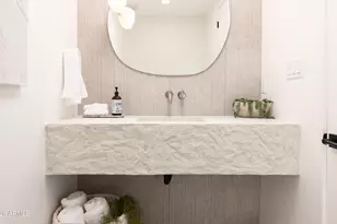4708 E Desert Park Pl, Paradise Valley, AZ 85253 - Photo 23