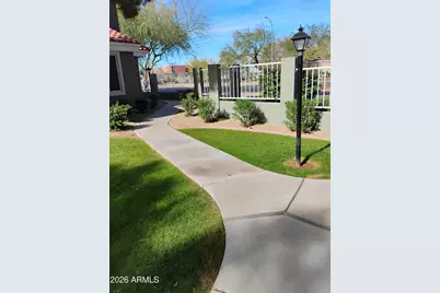 2929 W Yorkshire Drive #1039, Phoenix, AZ 85027 - Photo 1