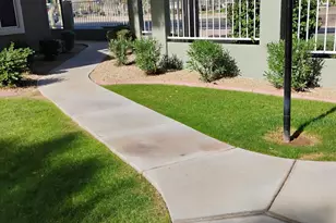 2929 W Yorkshire Dr, Phoenix, AZ 85027 - Photo 1