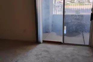 2929 W Yorkshire Dr, Phoenix, AZ 85027 - Photo 9