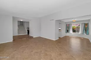 1927 E Crocus Dr, Phoenix, AZ 85022 - Photo 7