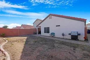12018 W Almeria Rd, Avondale, AZ 85392 - Photo 29