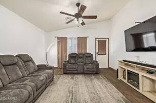 1129 E Jahns Dr, Casa Grande, AZ 85122 - Photo 3