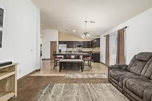 1129 E Jahns Dr, Casa Grande, AZ 85122 - Photo 5