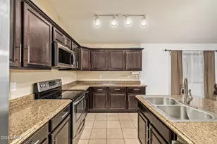 1129 E Jahns Dr, Casa Grande, AZ 85122 - Photo 9