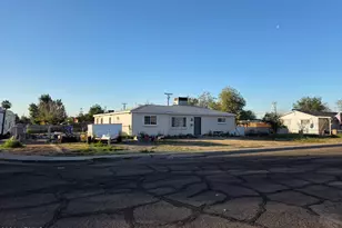 2719 W Echo Ln, Phoenix, AZ 85051 - Photo 1