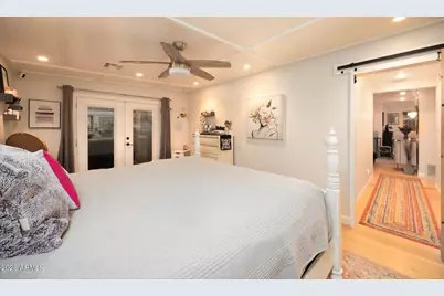 4535 E Campbell Avenue, Phoenix, AZ 85018 - Photo 13