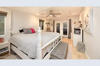 4535 E Campbell Avenue, Phoenix, AZ 85018 - Photo 11
