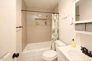 4535 E Campbell Ave, Phoenix, AZ 85018 - Photo 17
