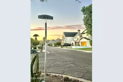 4535 E Campbell Avenue, Phoenix, AZ 85018 - Photo 3