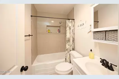 4535 E Campbell Avenue, Phoenix, AZ 85018 - Photo 19